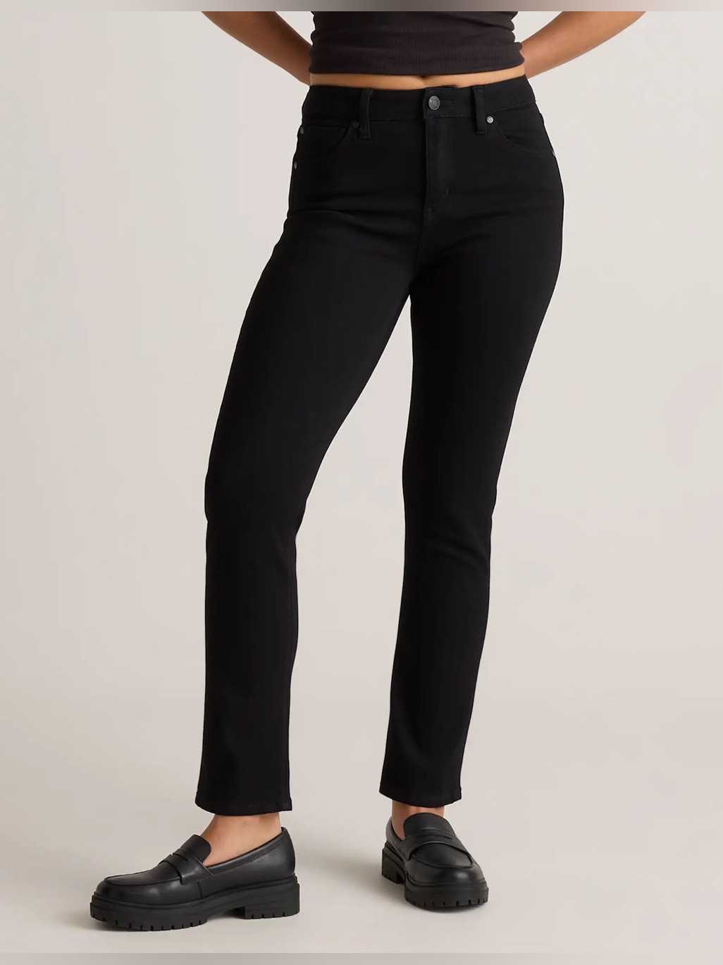 Quince || Luna Black Stretch Straight-Leg Jeans. Sz. 28